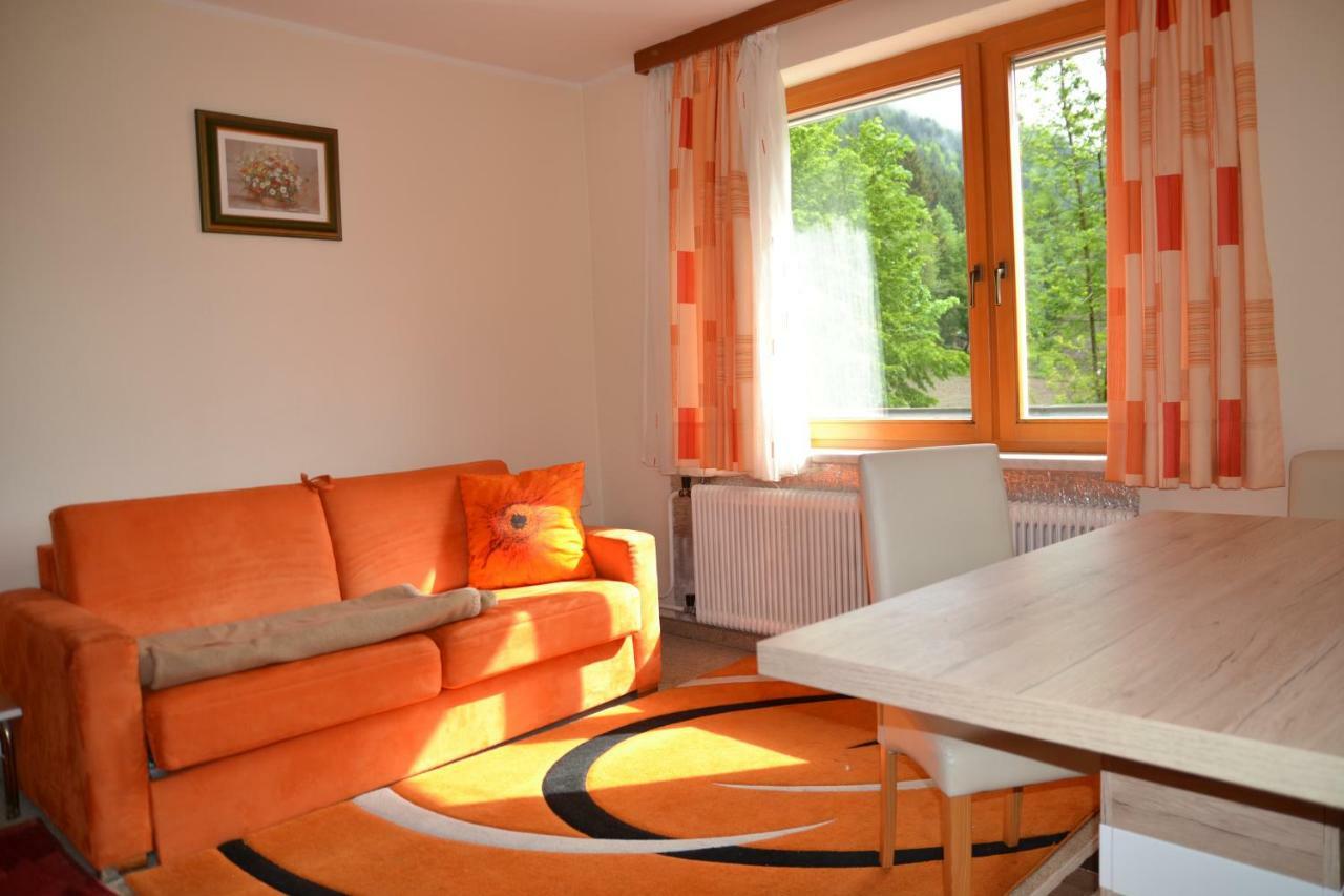 Fruehstueckspension Blasge Bodensdorf Exterior foto