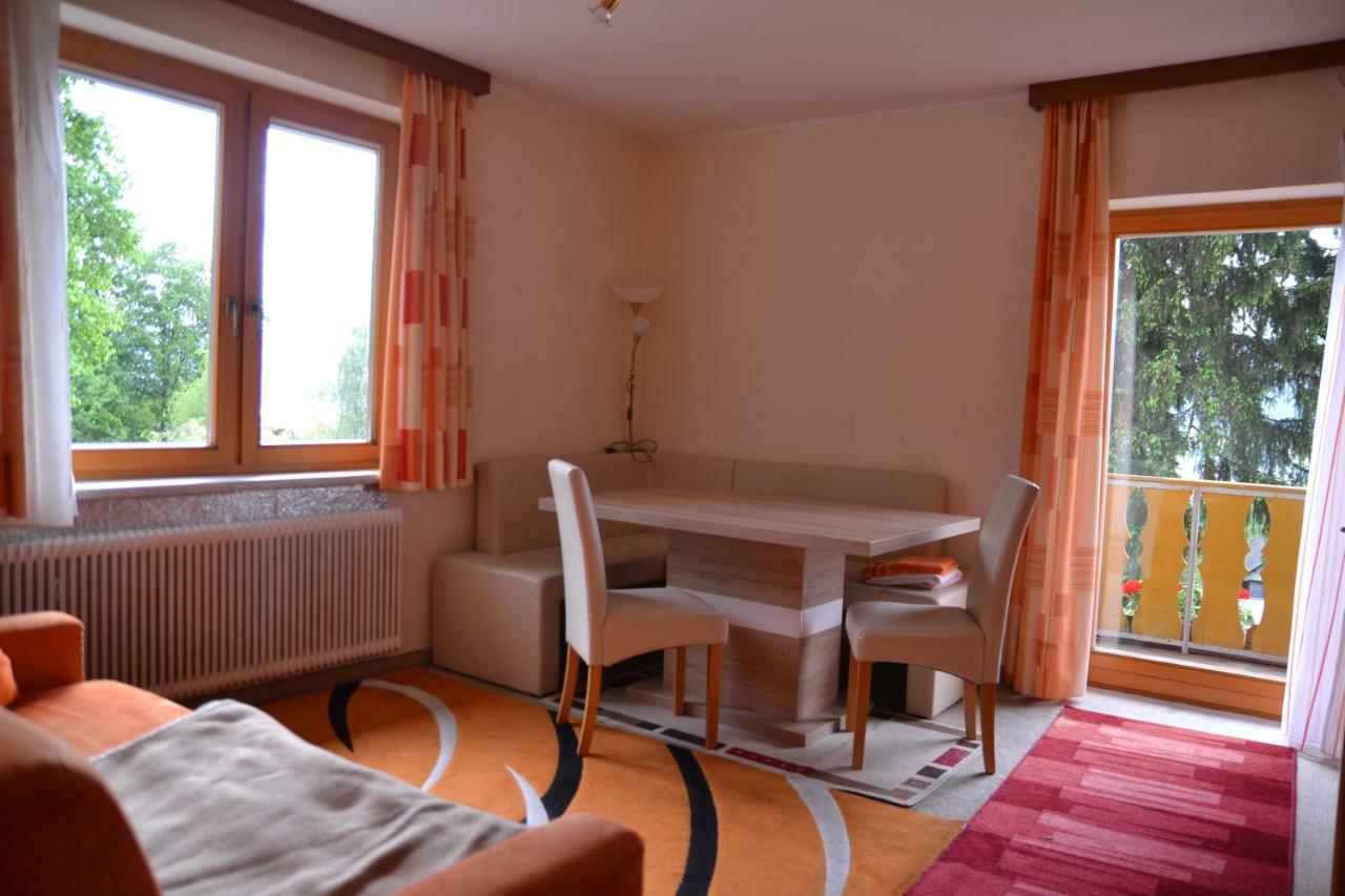 Fruehstueckspension Blasge Bodensdorf Exterior foto